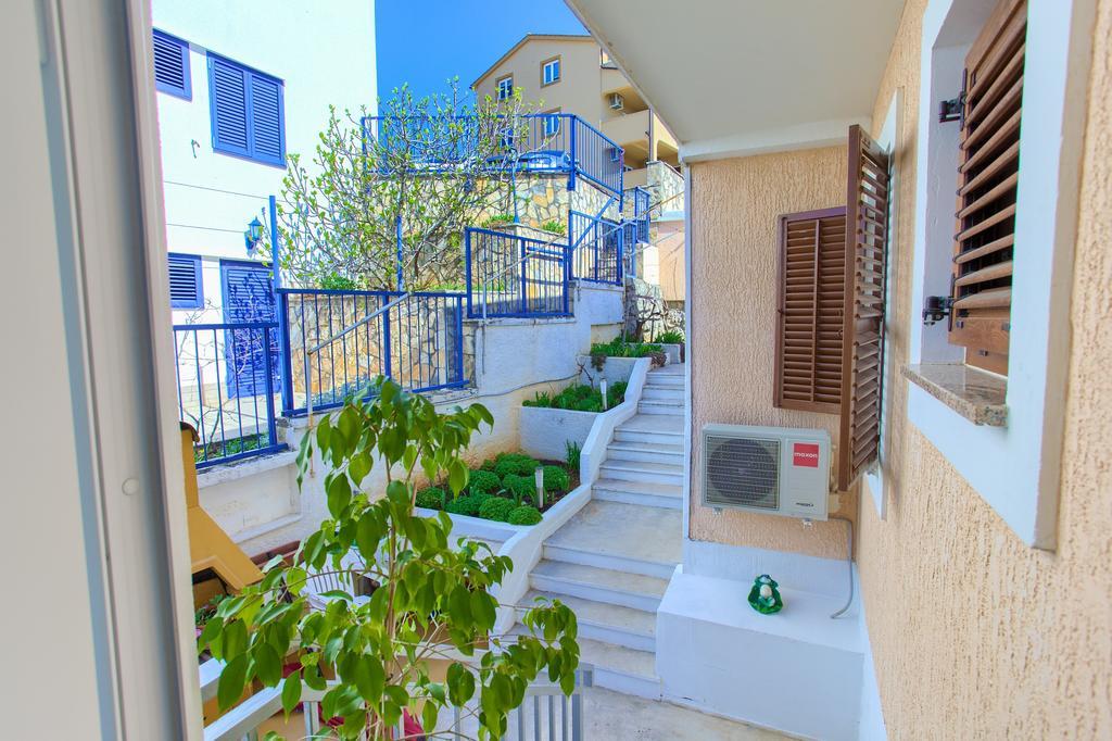 Nadija Studio Apartmani Krk Town Zewnętrze zdjęcie