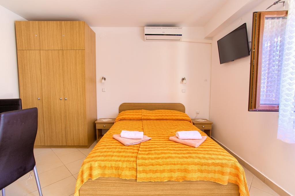 Nadija Studio Apartmani Krk Town Zewnętrze zdjęcie