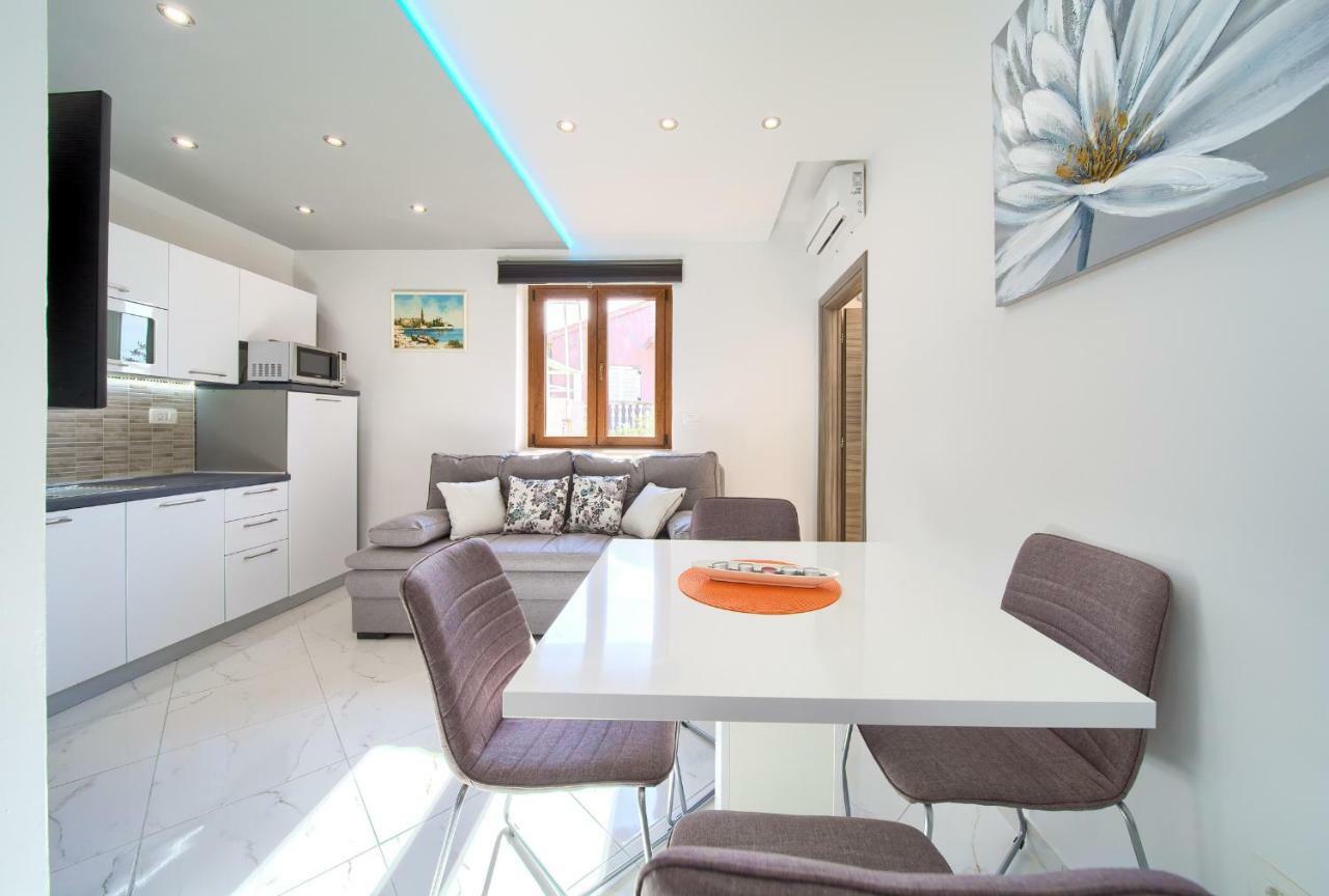Nadija Studio Apartmani Krk Town Zewnętrze zdjęcie