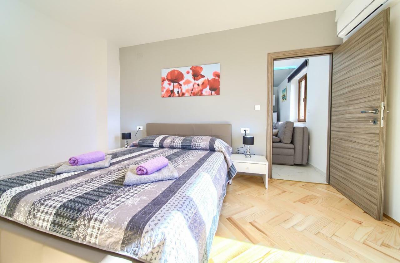 Nadija Studio Apartmani Krk Town Zewnętrze zdjęcie